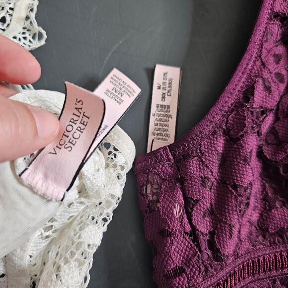 Victoria’s Secret lacey bralette bundle of 2 white and purple size medium - Picture 5 of 6